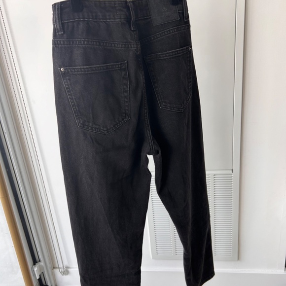 Black Jeans Mom Fit Size 4 - Picture 3 of 3